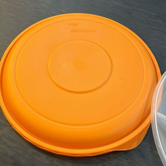 Rubbermaid take along tray - Picture 2 of 3